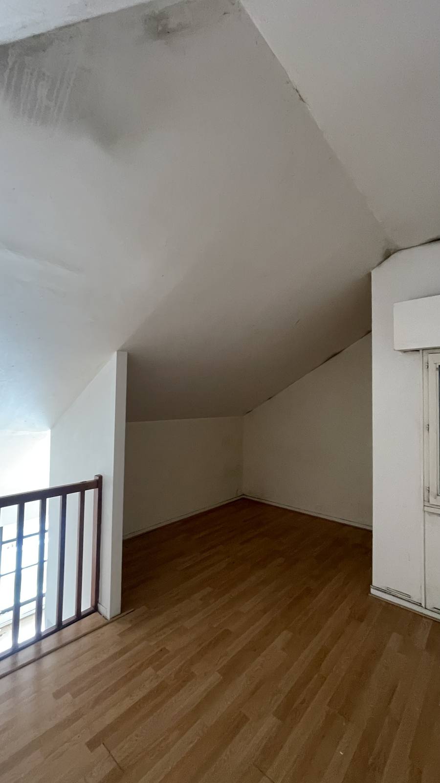 23-renovation-peinture-appartement-avant