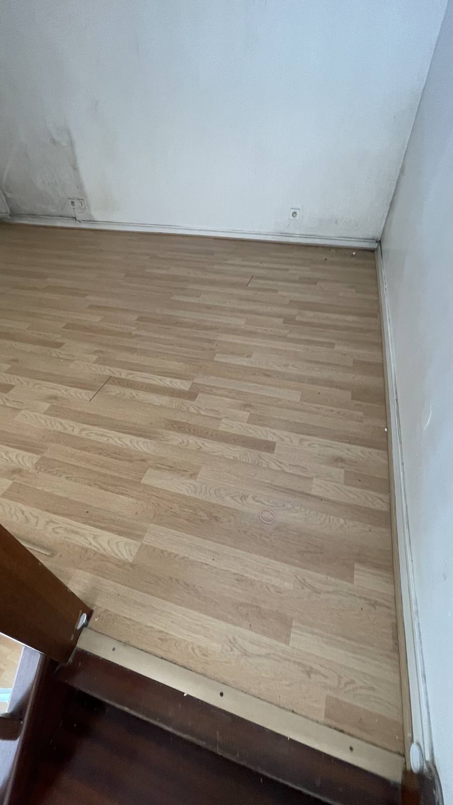 24-renovation-peinture-appartement-avant