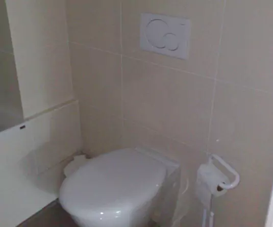 Installation d'un WC suspendu